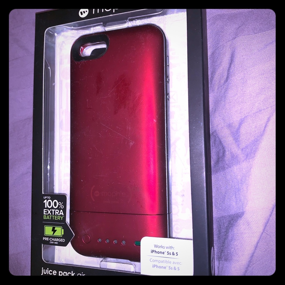 Red mophie juice pack/battery for iPhone 5/5S